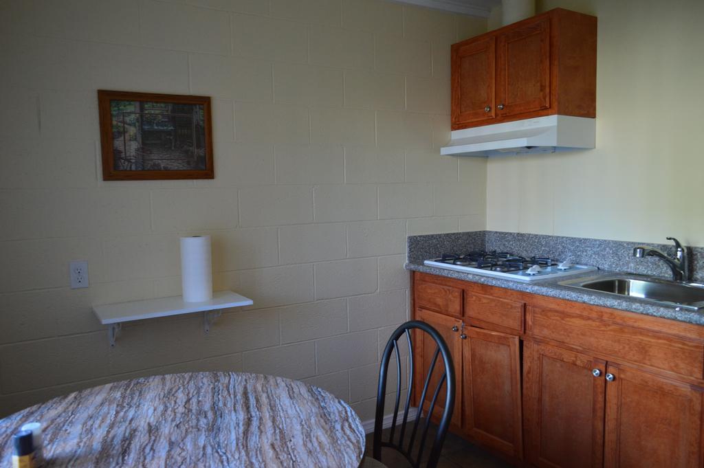 Circle C Lodge Twentynine Palms Dış mekan fotoğraf