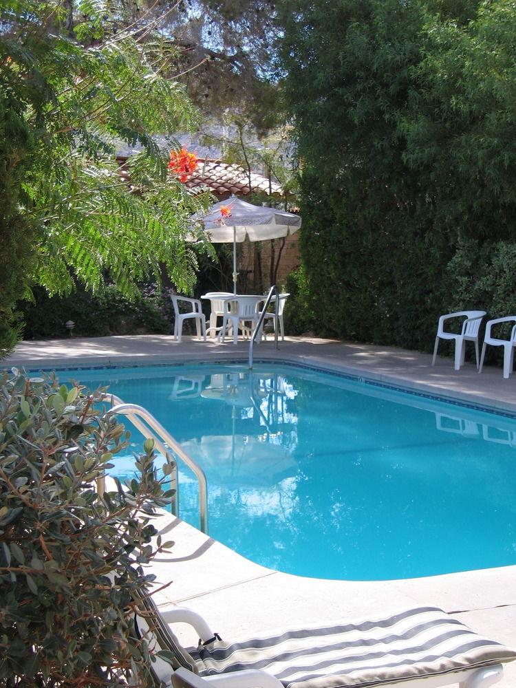 Circle C Lodge Twentynine Palms Dış mekan fotoğraf