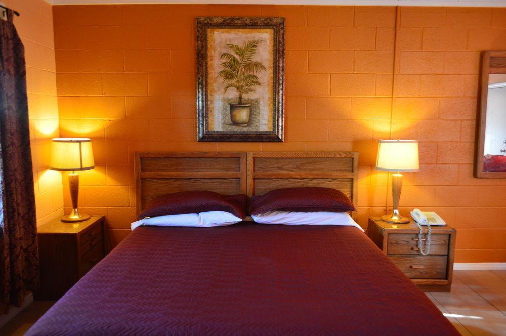 Circle C Lodge Twentynine Palms Dış mekan fotoğraf