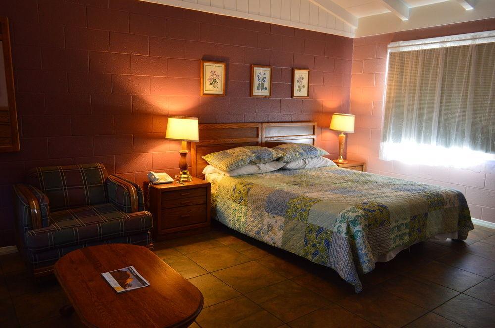 Circle C Lodge Twentynine Palms Dış mekan fotoğraf
